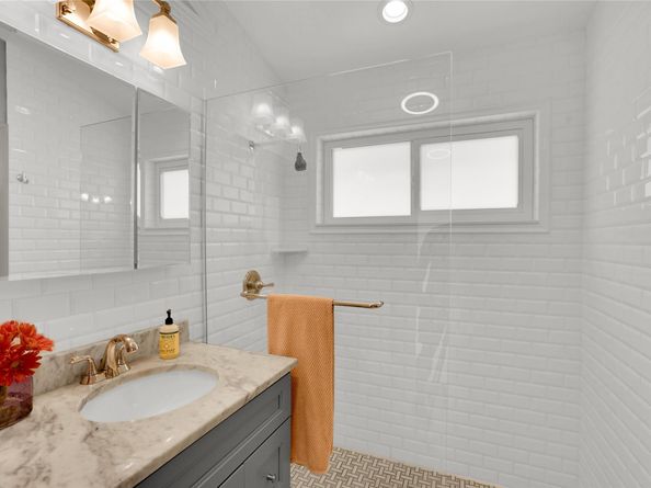 Undisclosed Address #FX-10532702, Southwest Ranches FL 33331