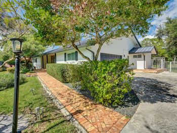 Undisclosed Address #FX-10532702