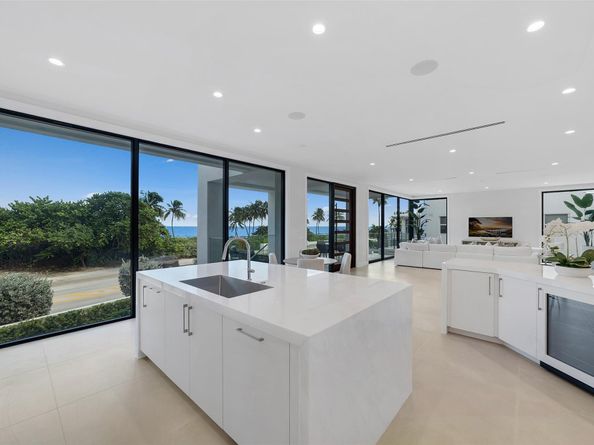 1813 N Fort Lauderdale Beach Blvd, Fort Lauderdale FL 33305