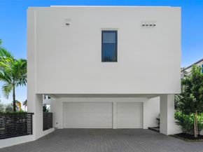 1813 N Fort Lauderdale Beach Blvd, Fort Lauderdale FL 33305