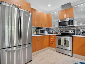 822 NE 19th Ave 822, Fort Lauderdale FL 33304