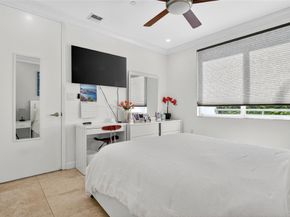 822 NE 19th Ave 822, Fort Lauderdale FL 33304