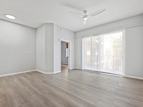 511 Lucerne Avenue 517, Lake Worth Beach FL 33460