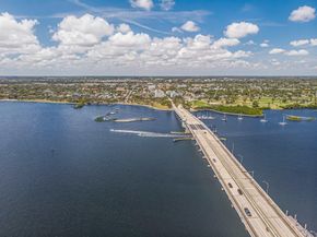 511 Lucerne Avenue 517, Lake Worth Beach FL 33460