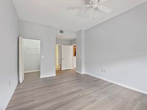 511 Lucerne Avenue 517, Lake Worth Beach FL 33460