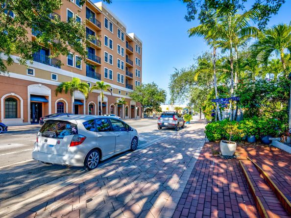 511 Lucerne Avenue 517, Lake Worth Beach FL 33460