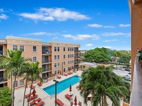 511 Lucerne Avenue 517, Lake Worth Beach FL 33460