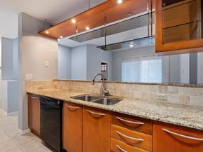 511 Lucerne Avenue 517, Lake Worth Beach FL 33460