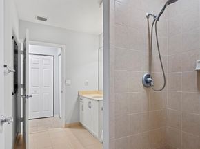 511 Lucerne Avenue 517, Lake Worth Beach FL 33460