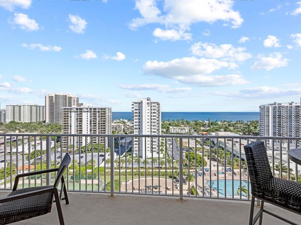 3020 NE 32nd Ave PH11, Fort Lauderdale FL 33308