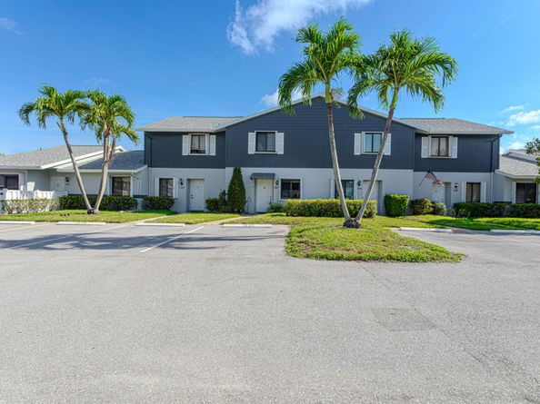 2641 Gately Drive W 1003, West Palm Beach FL 33415