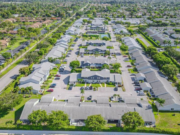 2641 Gately Drive W 1003, West Palm Beach FL 33415