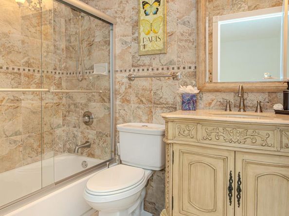 2641 Gately Drive W 1003, West Palm Beach FL 33415