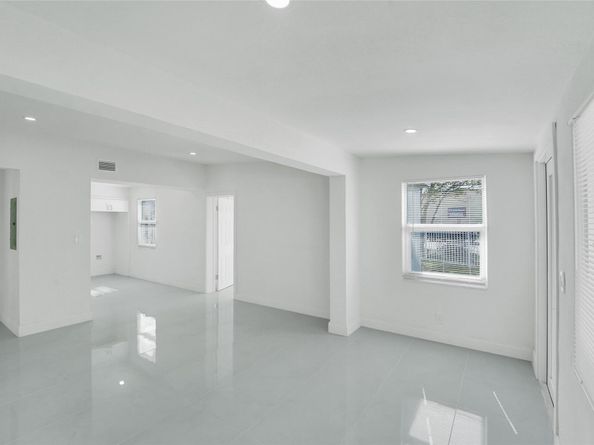 2396 Service Road, Opa Locka FL 33054