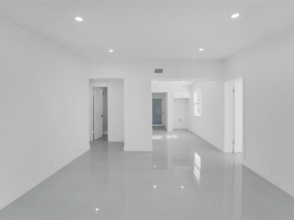 2396 Service Road, Opa Locka FL 33054