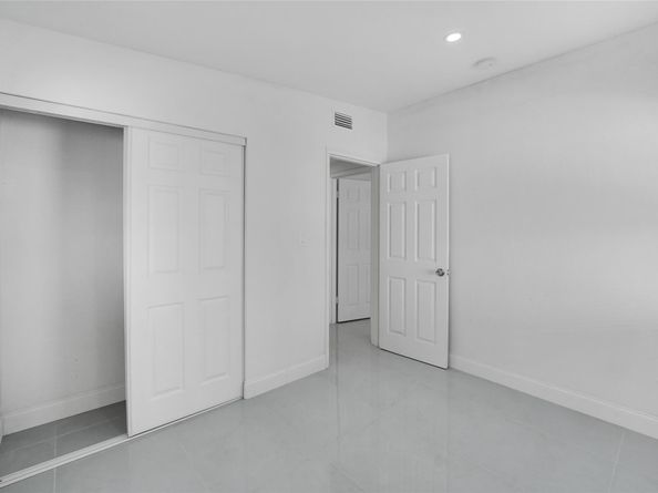 2396 Service Road, Opa Locka FL 33054