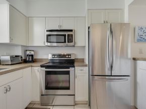 298 SE 6th Avenue 6, Pompano Beach FL 33060