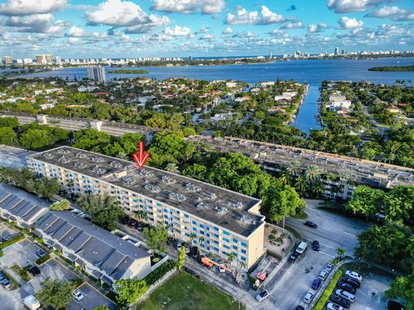 1805 Sans Souci Blvd 507, North Miami FL 33181