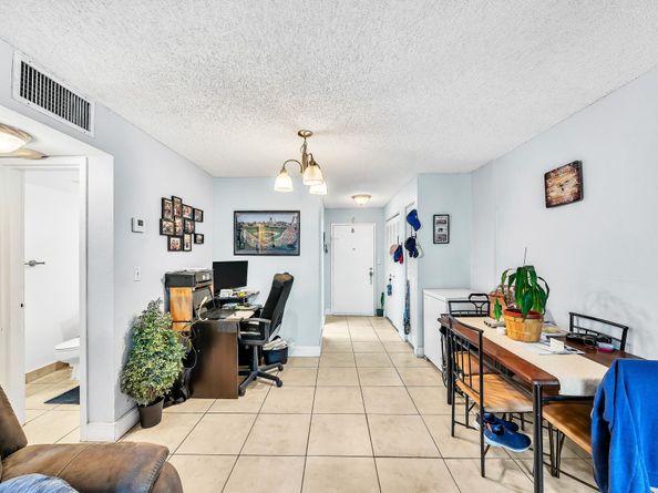 1805 Sans Souci Blvd 507, North Miami FL 33181