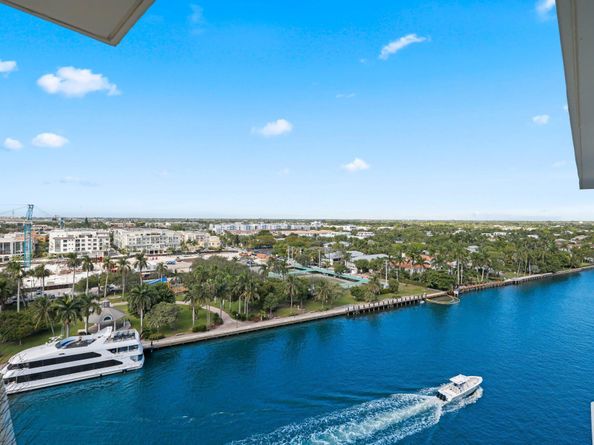 50 East Road 12j, Delray Beach FL 33483