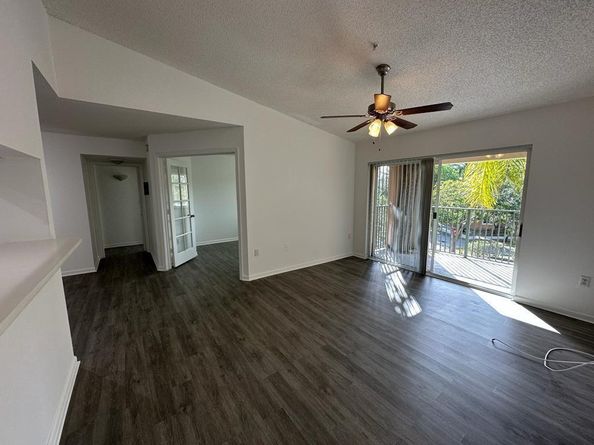 4844 N State Road 7 305, Pompano Beach FL 33073