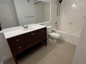 4844 N State Road 7 305, Pompano Beach FL 33073