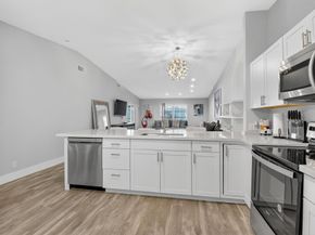 8256 Summerbreeze Lane, Boca Raton FL 33496