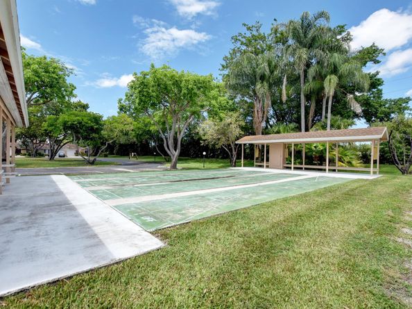 8256 Summerbreeze Lane, Boca Raton FL 33496