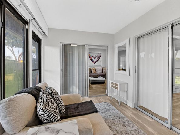 8256 Summerbreeze Lane, Boca Raton FL 33496