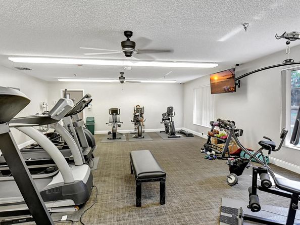 8256 Summerbreeze Lane, Boca Raton FL 33496