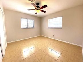 1644 NE 33rd St, Oakland Park FL 33334