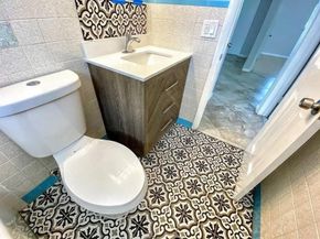 1644 NE 33rd St, Oakland Park FL 33334