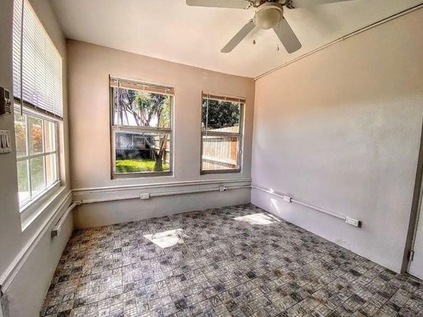 1644 NE 33rd St, Oakland Park FL 33334