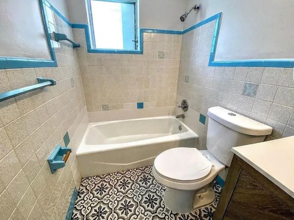 1644 NE 33rd St, Oakland Park FL 33334