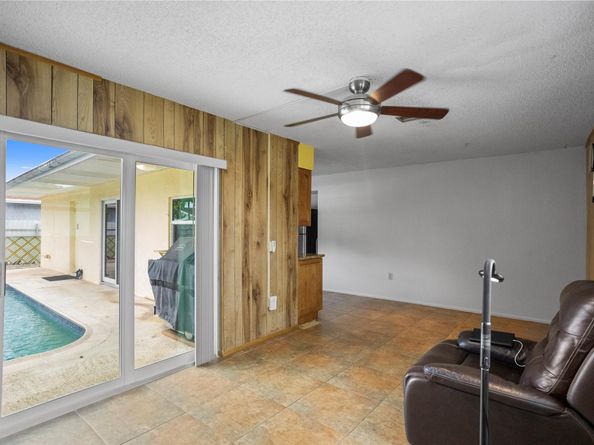 11331 NW 29th St, Sunrise FL 33323