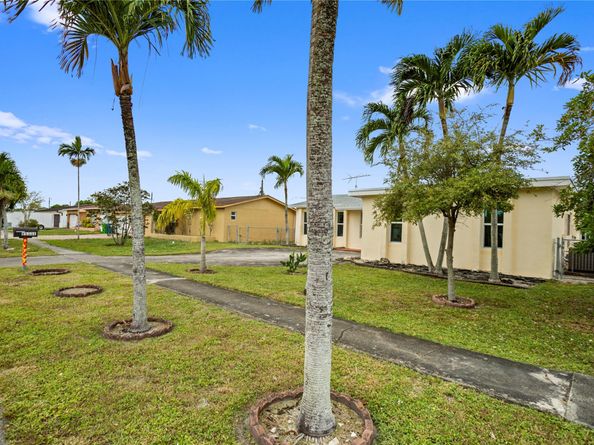 11331 NW 29th St, Sunrise FL 33323