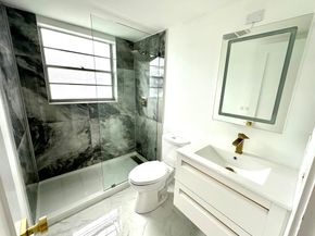 121 Sheffield F, West Palm Beach FL 33417