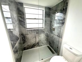 121 Sheffield F, West Palm Beach FL 33417