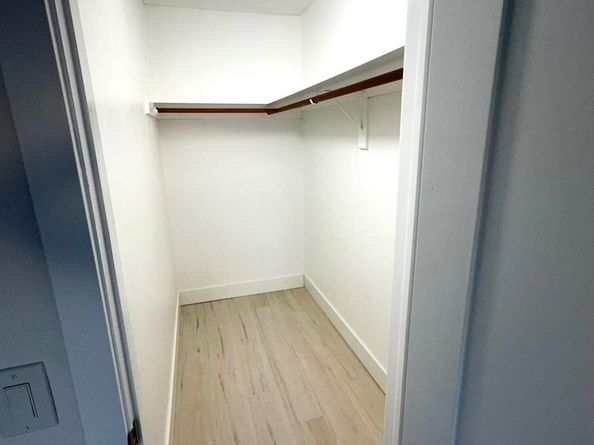 121 Sheffield F, West Palm Beach FL 33417