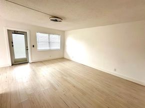 121 Sheffield F, West Palm Beach FL 33417