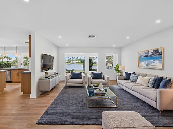 8 Slash Pine Drive, Boynton Beach FL 33436