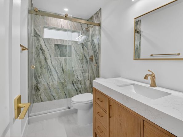 8 Slash Pine Drive, Boynton Beach FL 33436