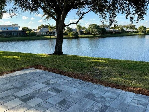 8 Slash Pine Drive, Boynton Beach FL 33436