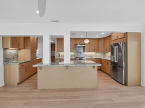 8 Slash Pine Drive, Boynton Beach FL 33436