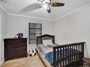 1041 SW 92nd Ave, Plantation FL 33324