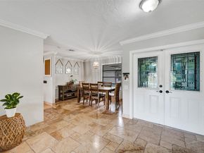 1041 SW 92nd Ave, Plantation FL 33324