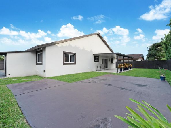 10630 SW 139th Avenue, Miami FL 33186