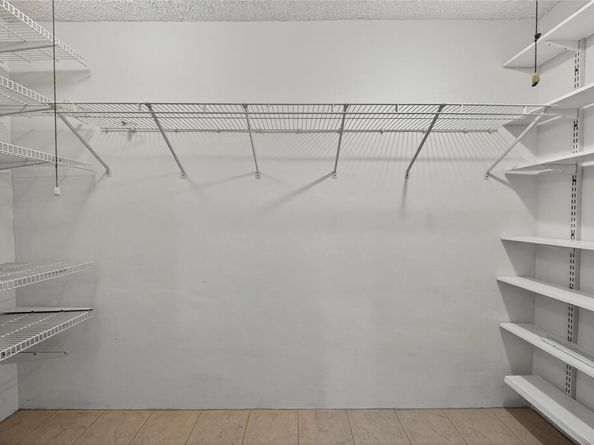 2711 NW 4th Avenue, Pompano Beach FL 33064