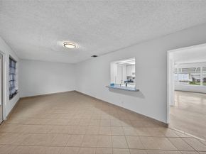 2711 NW 4th Avenue, Pompano Beach FL 33064