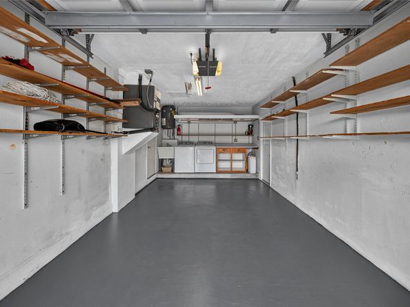 2711 NW 4th Avenue, Pompano Beach FL 33064